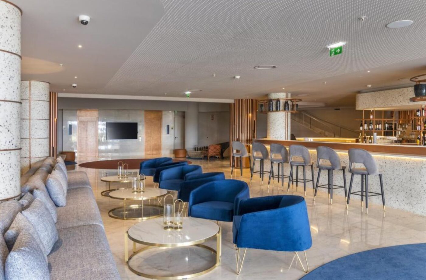 Lounge and bar at NEXT